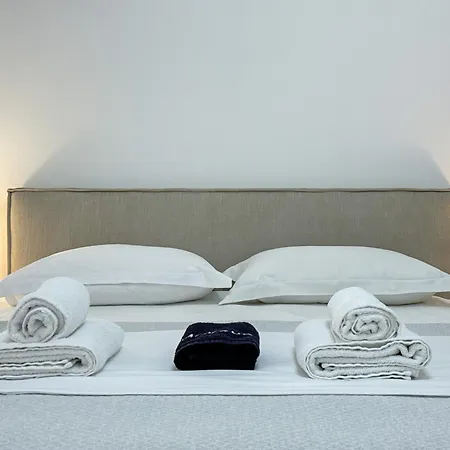 Διαμέρισμα Luxury Downtown Guya
